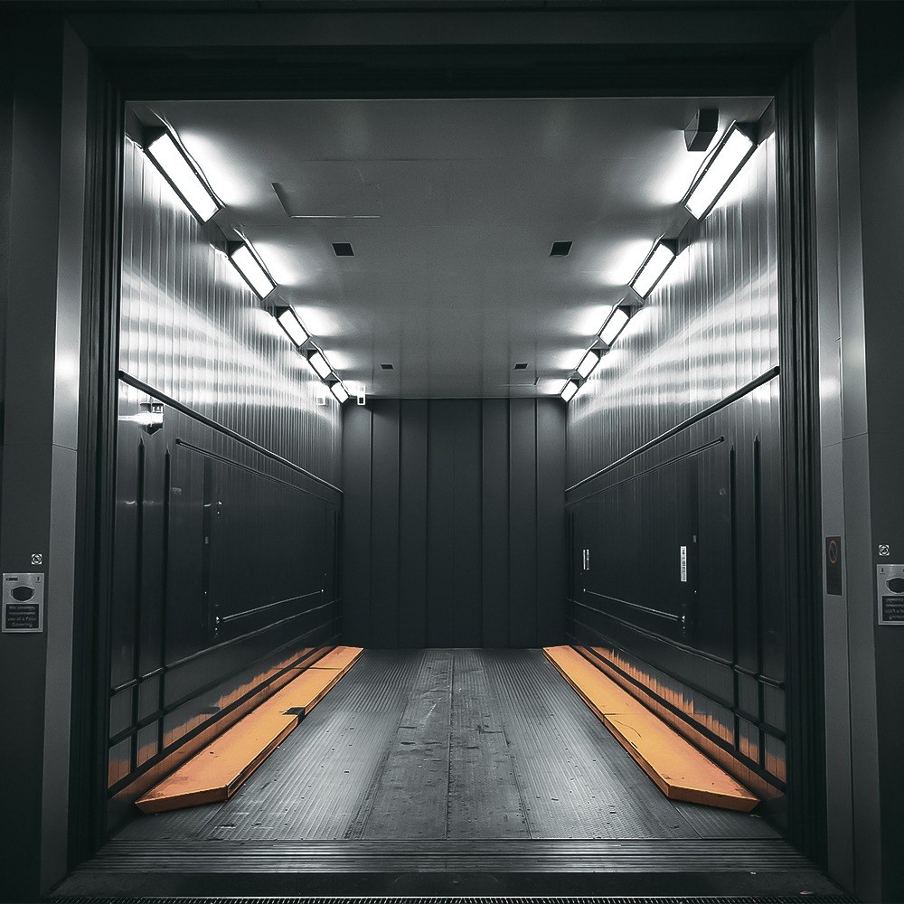 Грузовые, грузопассажирские лифты