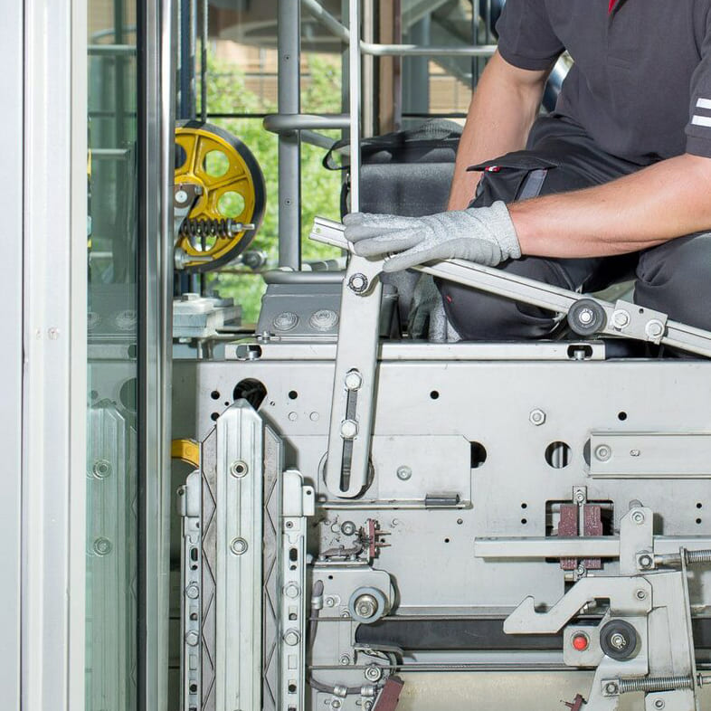 Монтаж лифтов