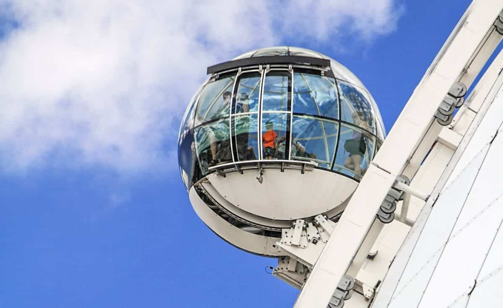 Лифт SKYVIEW. Швеция