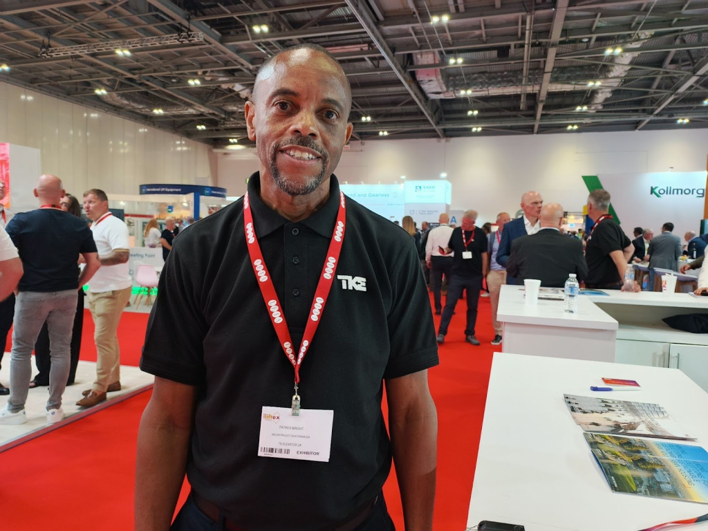 Патрик Райт