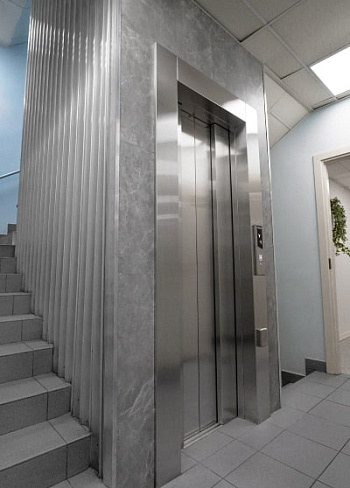 Лифт грузовой 630 кг 