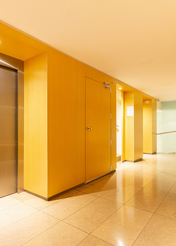 Грузопассажирские лифты NIDEC