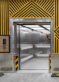 Грузовой лифт 1000 кг