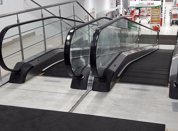 Торговый центр Манго, Нижегородская область, г. Арзамас, ул. Мира, д.13